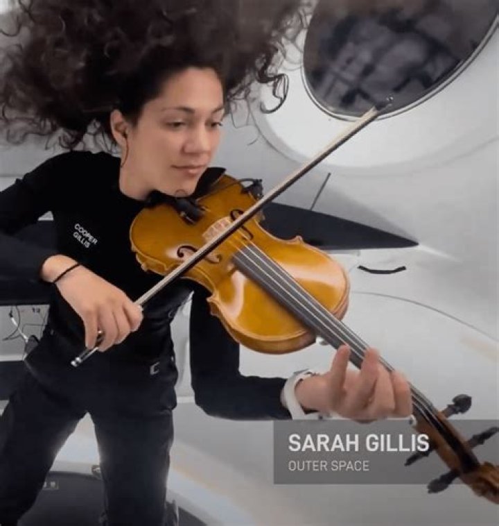 Sarah Gillis on Twitter "Weightlessness is such an astonishing