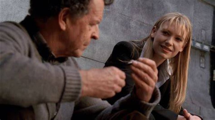 SHOOT Anna Torv as Fauxlivia & Rowan Longworth as &ldquo;The Boy&rdquo; in Coal