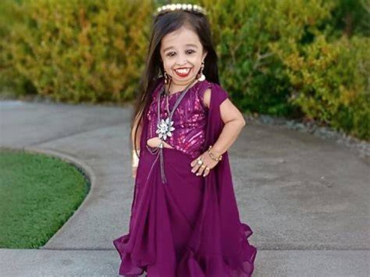 Shortest Woman Alive 'Jyoti Amge' Celebrates 30th Birthday Watch