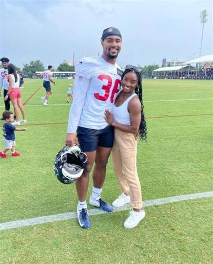 Simone Biles Boyfriend Height Difference Image to u