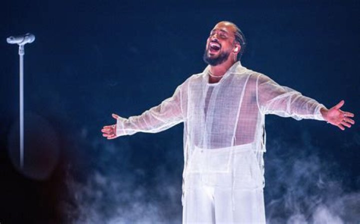 Slimane (Eurovision 2024) pr&eacute;sente son ch&eacute;ri pour la toute premi&egrave;re fois
