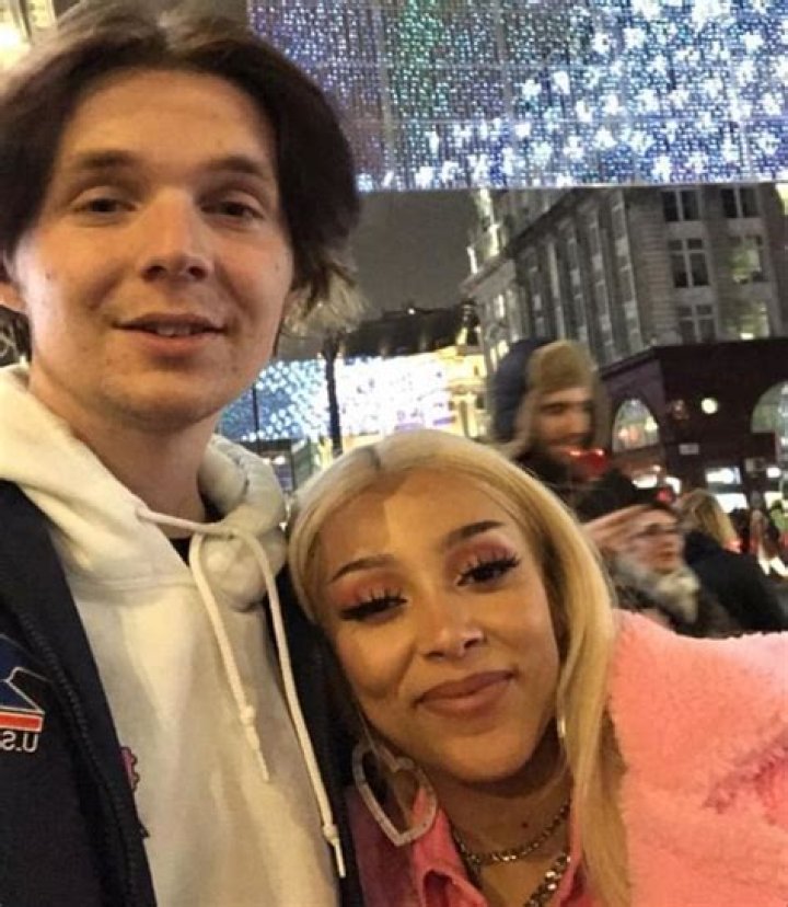 Smash or Pass Doja Cat's Ex Lipstick Alley
