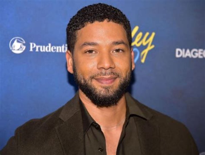 Smollett bio wiki, net worth, age, family, all about the
