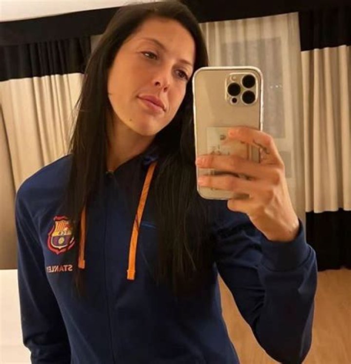 Spain Footballer Jennifer Hermoso partner, salary, brother, family, height