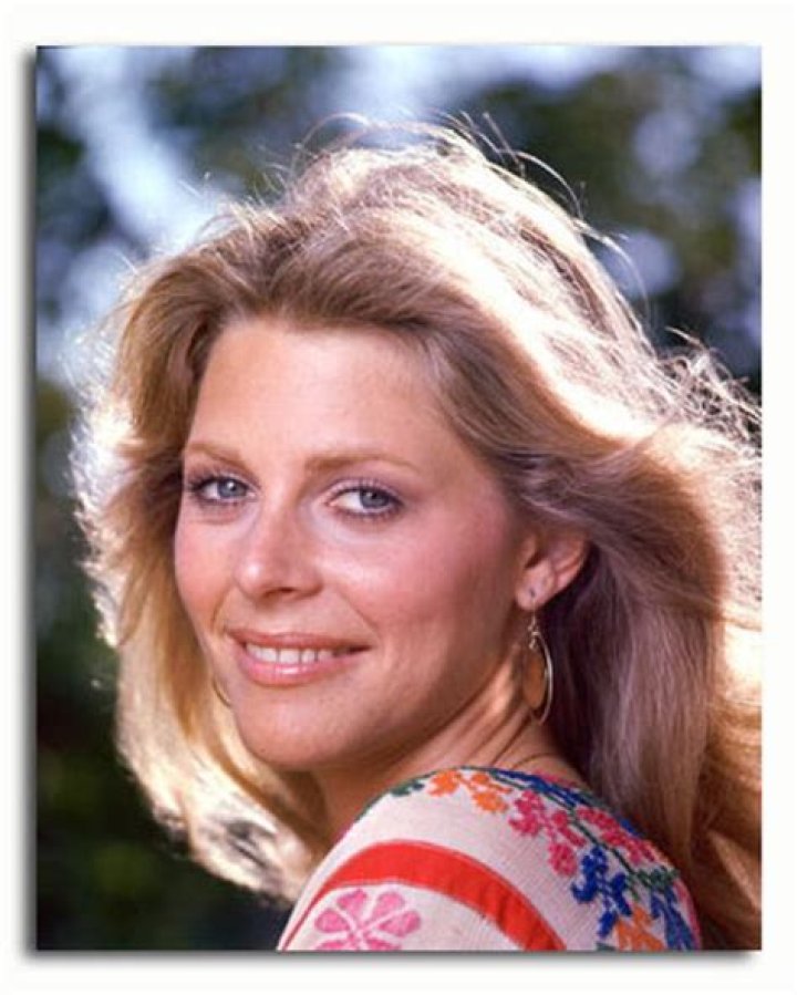 (SS3508739) Movie picture of Lindsay Wagner buy celebrity photos and