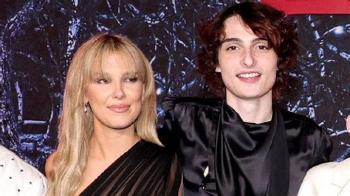 Star Finn Wolfhard&rsquo;s Family Girlfriend, Siblings, Parents BHW