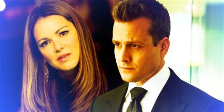 Suits Jacinda Barrett's Zoe Was Harvey's Best Love Interest
