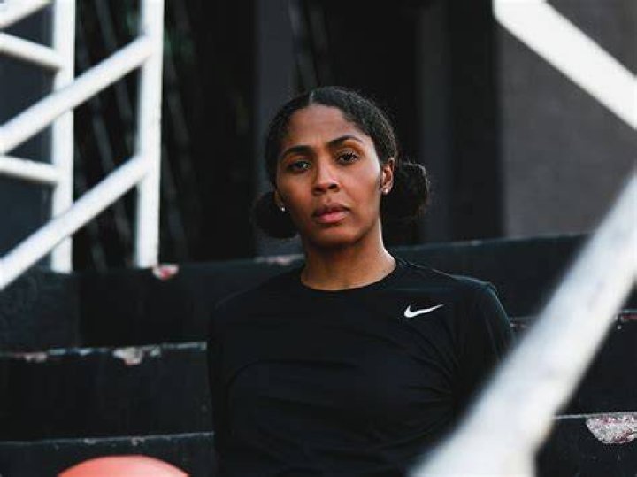 Sydney Colson brings leadership, personality and basketball back to Vegas