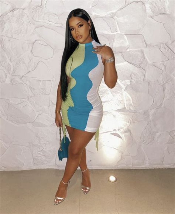 Taina Williams Spotted Out in Miami Wearing Fashion Nova Colorblock