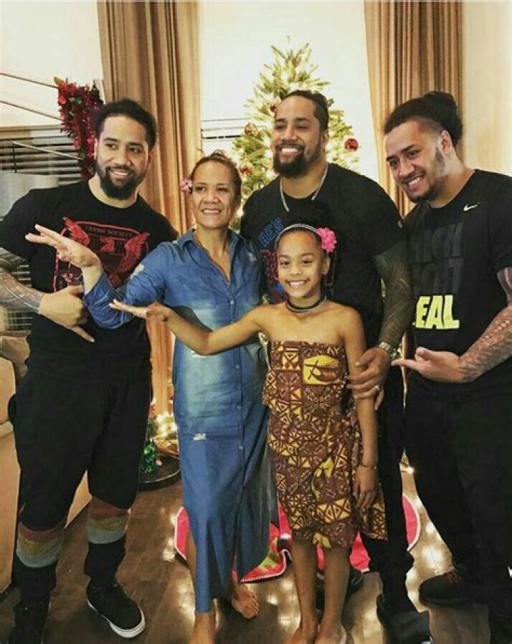 Talisua Fatu with her four sons Joseph, Jeremiah, Joshua (Jey Uso