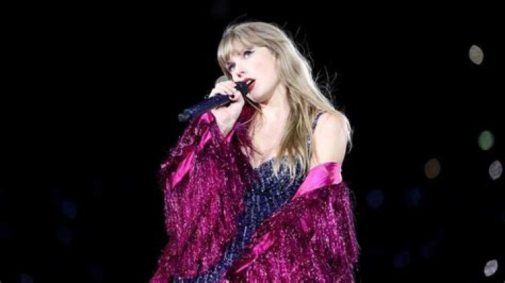 Taylor Swift&rsquo;s mom has a brain tumor Chicago SunTimes