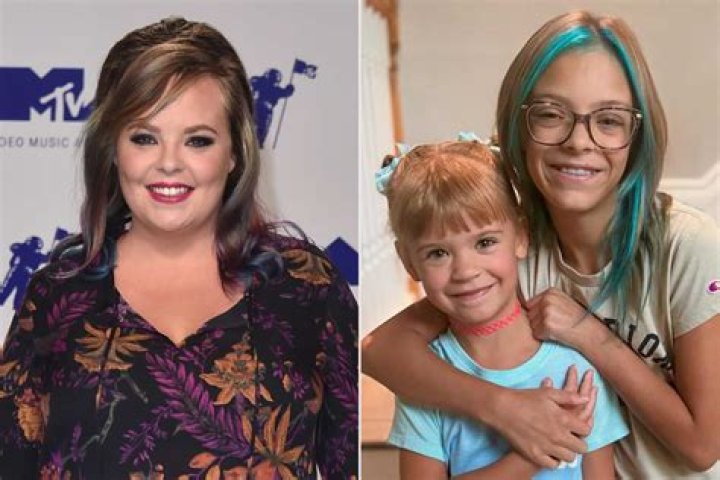 Teen Mom Catelynn Lowell pregnant with TWINS one year after she