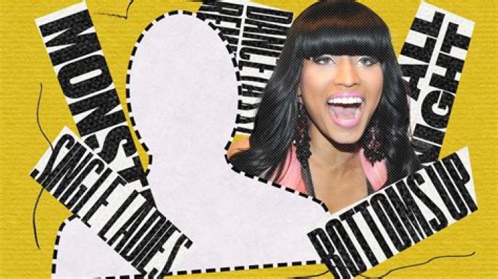 The 15 Best Nicki Minaj Butt Photos, Because Curves This Flawless