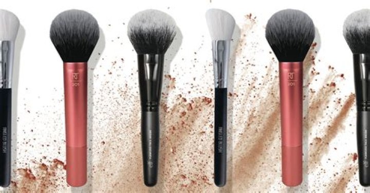 The 5 Best Bronzer Brushes According to Sephora Reviews StyleCaster