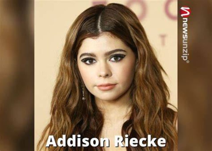 The Age of Addison Riecke, Bio, Parents, Net Worth 2022, Boyfriend,