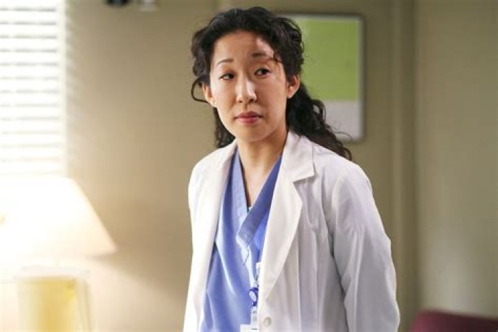 The Brilliant Sandra Oh And Ellen Pompeo Sandra Oh News.