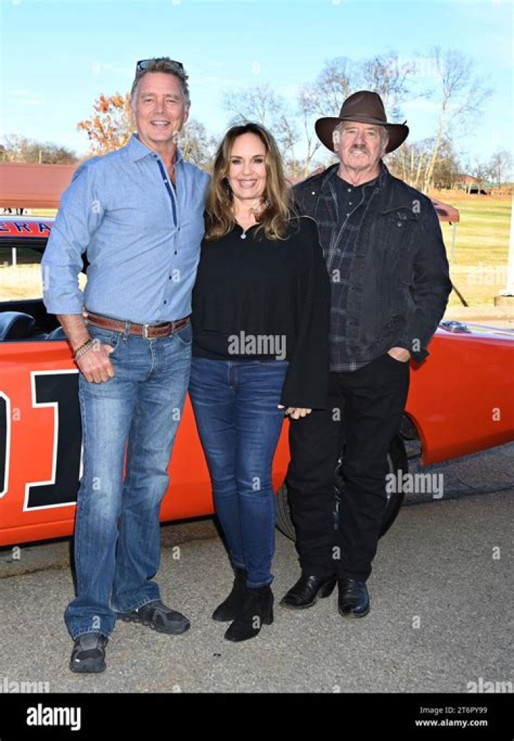 The Dukes of Hazzard stars release &lsquo;Home for Christmas&rsquo; New York