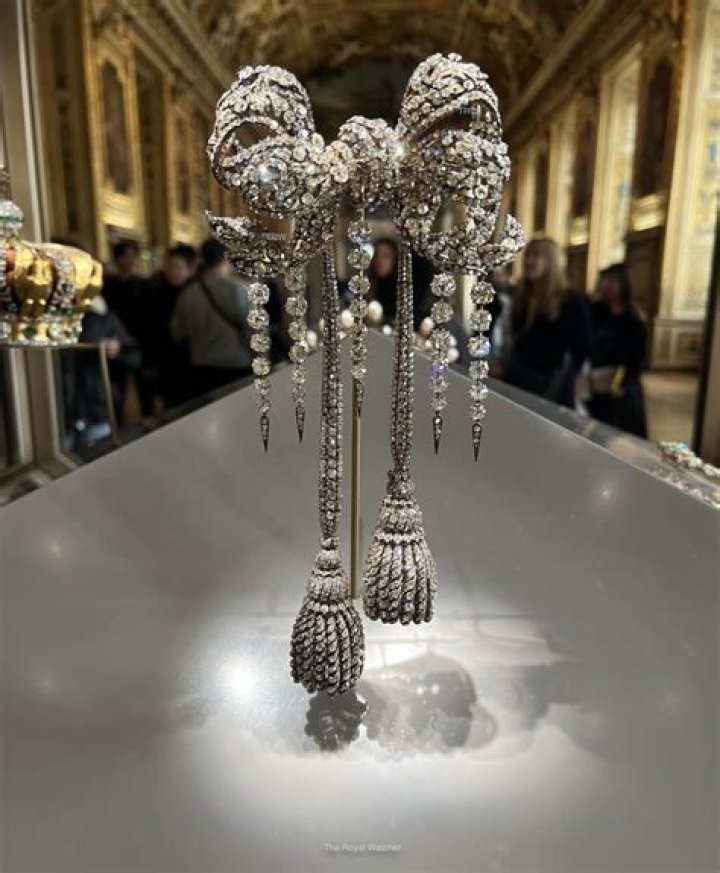 The Exquisite Queen Victoria's Sapphire Brooch: A Royal Jewel With A Rich History