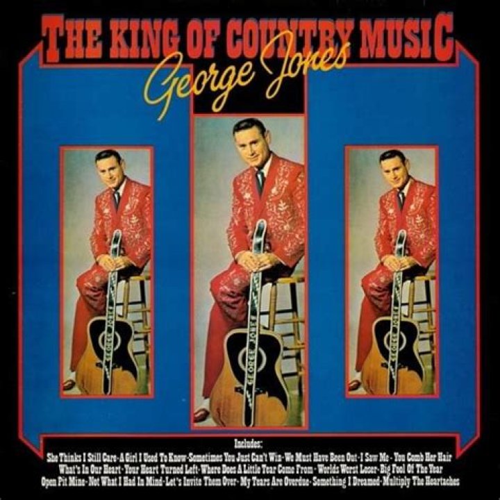 The King of Country Music's Height Revealed How Tall is Strait