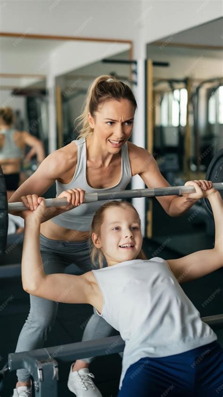The Rock&rsquo;s daughter training to WWE star