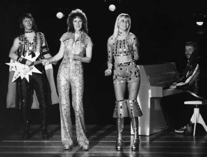 The Top 10 Disco Divas Of All Time NewsOne