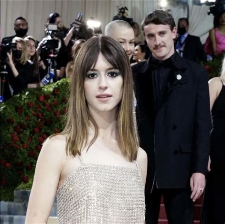 The Ultimate Guide To Phoebe, Paul And Daisy: Everything You Need To Know