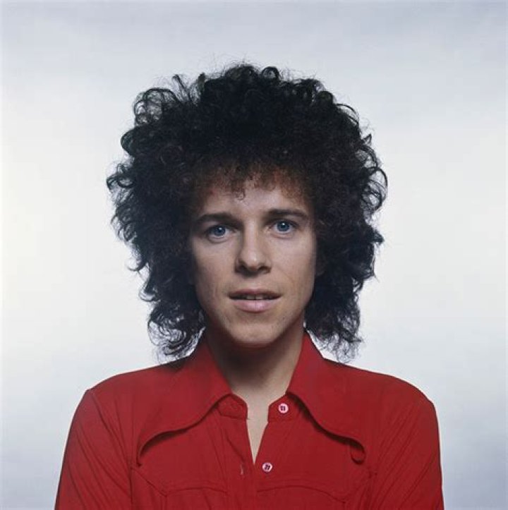 TOM023 Leo Sayer Iconic Images