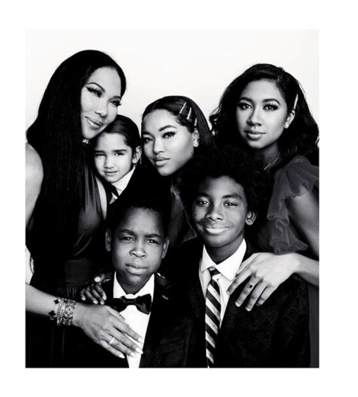 Top 67+ imagen kimora lee simmons parents Thptnganamst.edu.vn