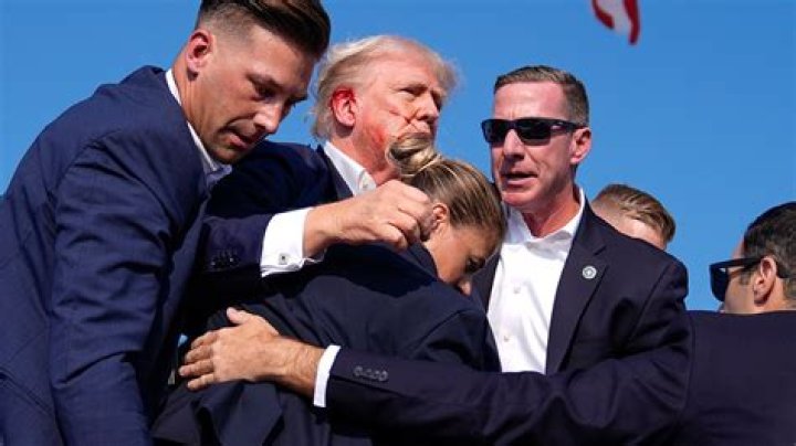 Trump tells son 'don't vape' after moving to ban flavored ecigarettes