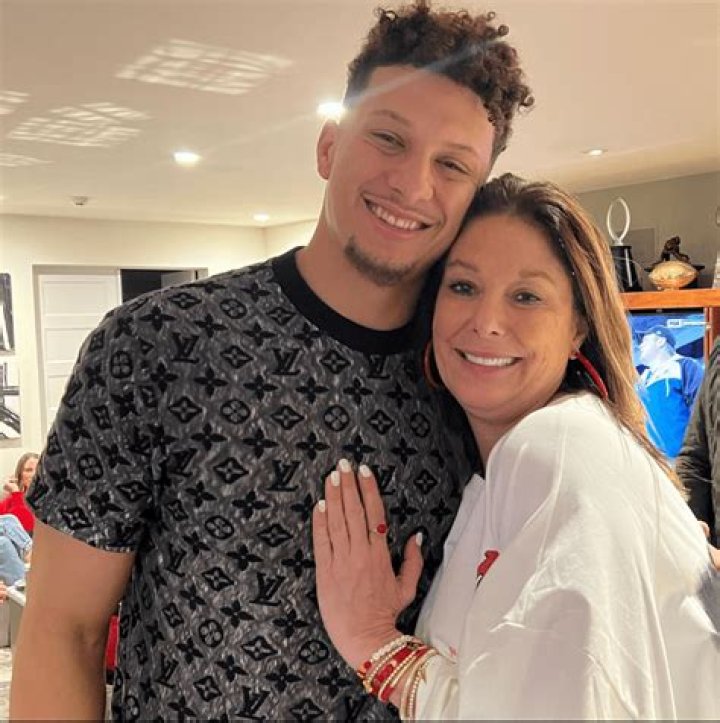 Understanding Ryan's Family Dynamics: Is Ryan's Mom And Dad Divorced?
