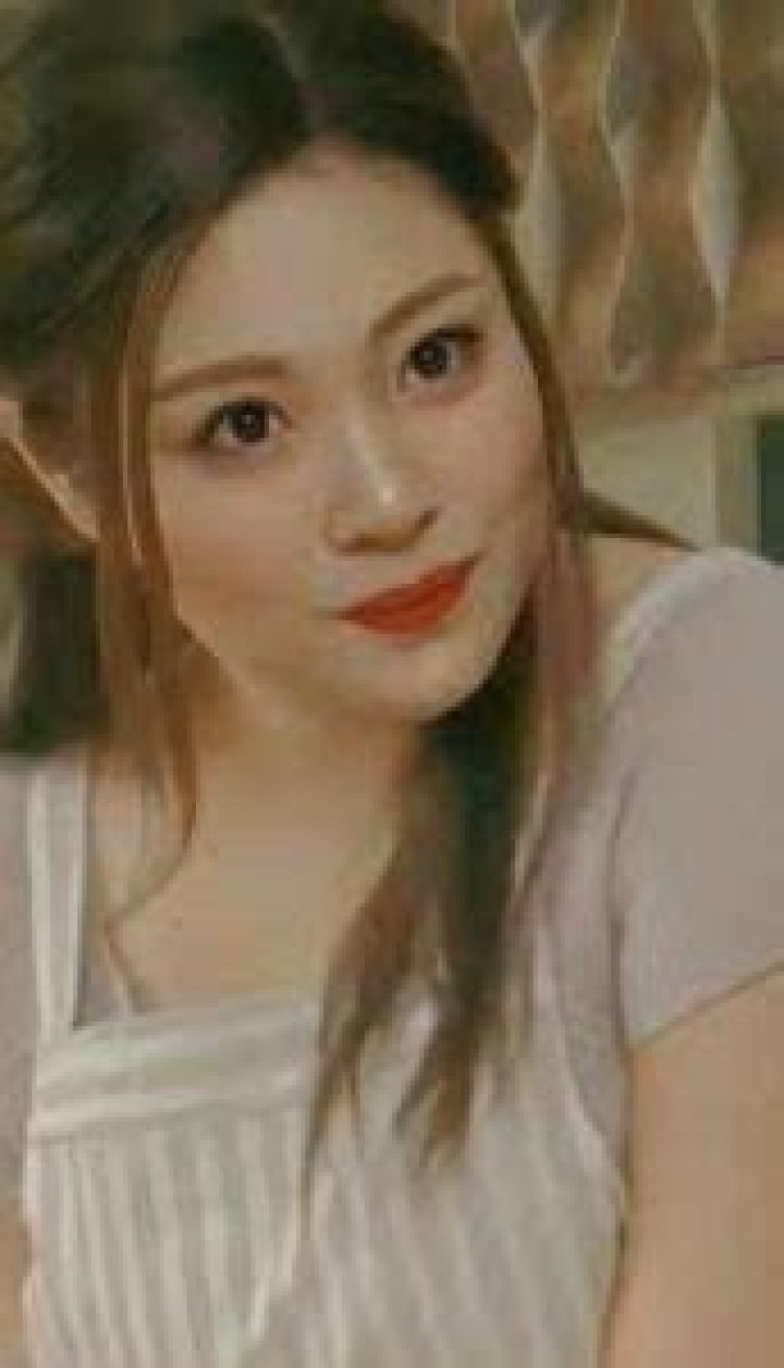 Uno Kanaya (Actress) Biodata, Wiki, Age, Height, Husband, Family, Net