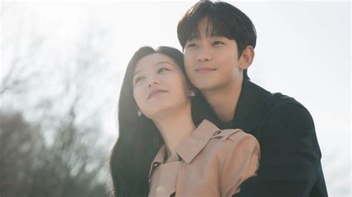 Unraveling The Kim Soo Hyun And Kim Ji Won Relationship: A Tale Of Friendship And Chemistry