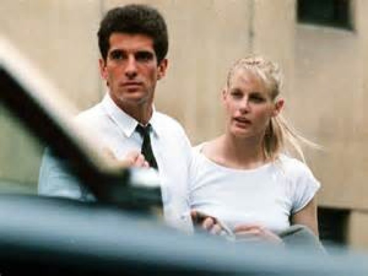 Unraveling The Love Life Of Daryl Hannah: How Many Times Has She Been Married?