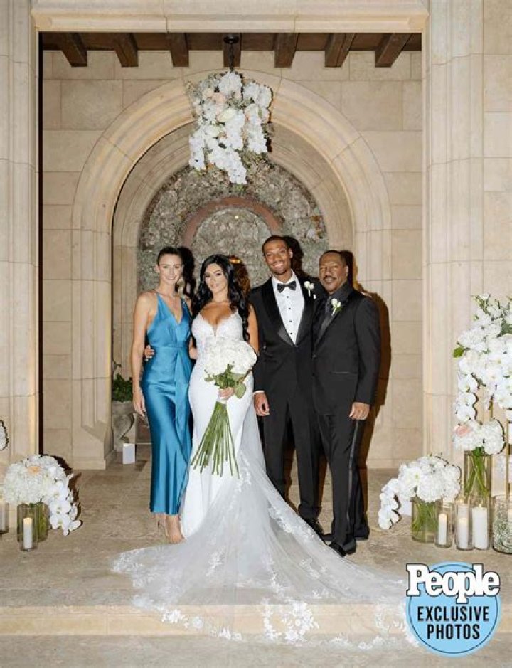 Unraveling The Mystery: Is Nicole Murphy Married?