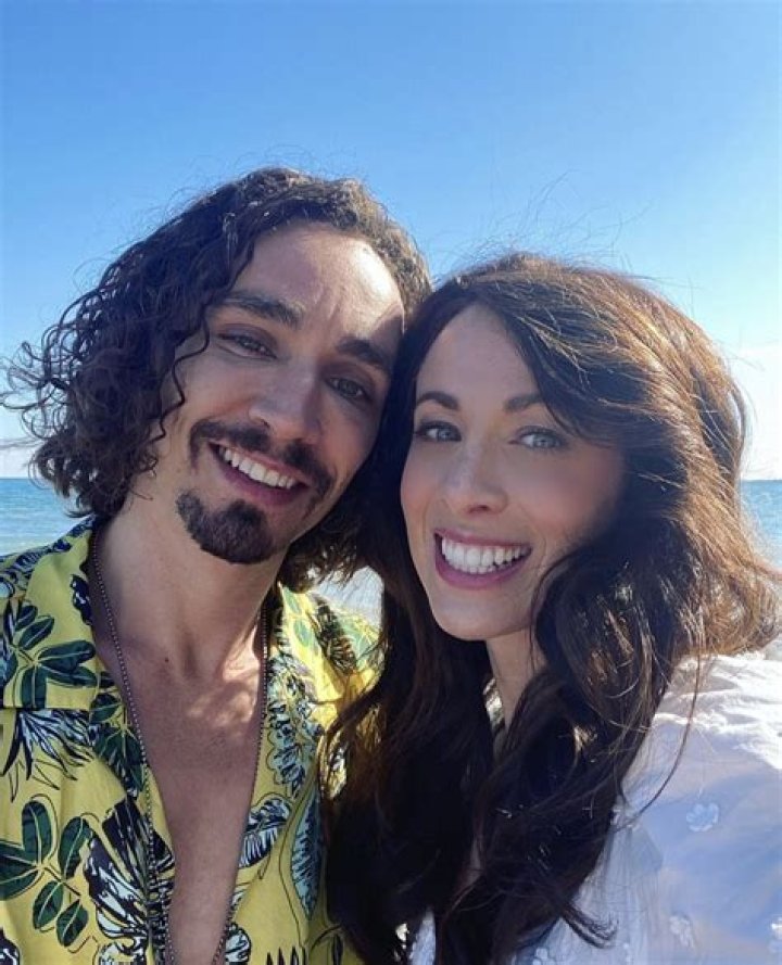 Unraveling The Mystery Of Robert Sheehan's Girlfriend