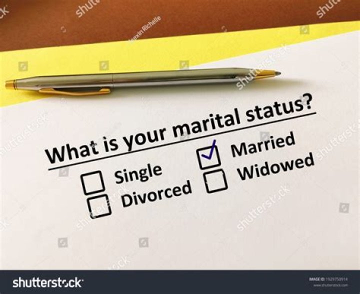 Unveiling Jonnie W's Fortune And Marital Status