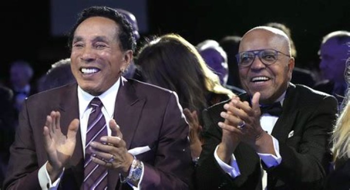 Unveiling The Connection: Michael Robinson And Obama