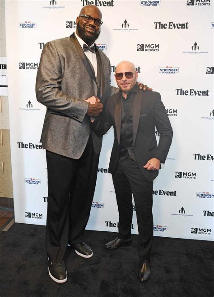 Unveiling The Enigma: Shaq Height In Feet And More
