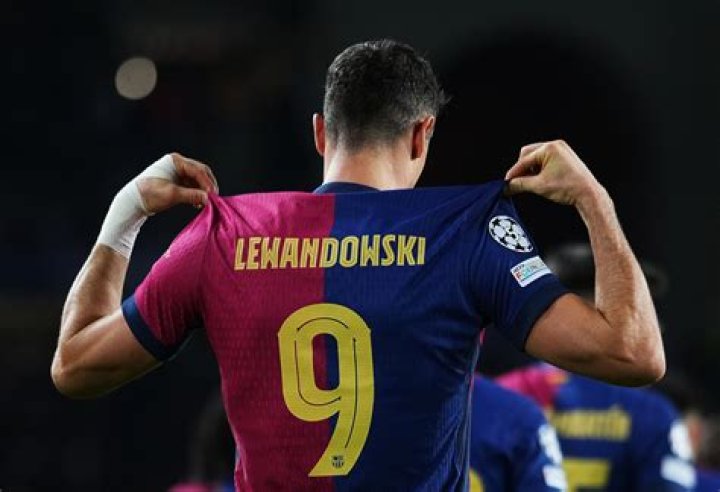 Unveiling The Full Name Of Lewandowski: The Journey Of A Football Legend