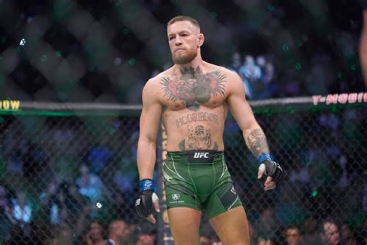 Unveiling The Height Of Conor McGregor: The Notorious Irish Fighter