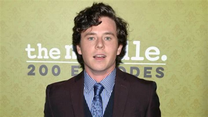 Unveiling The Life Of Charlie McDermott's Son: A Glimpse Into His Journey