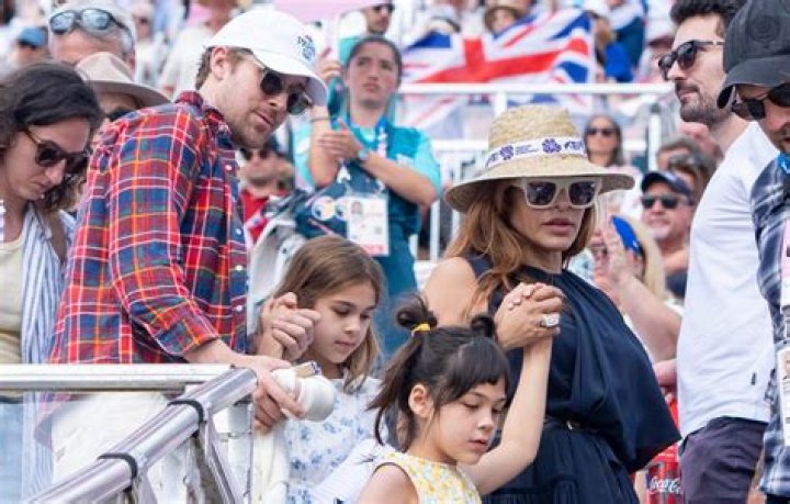 Unveiling The Roots: The Story Of Ryan Gosling's Parents