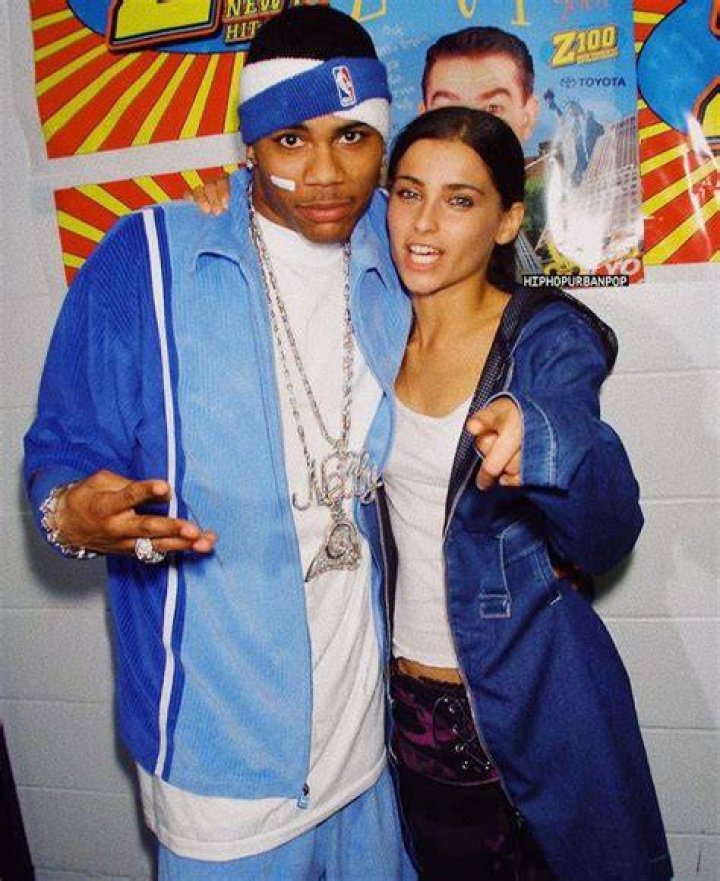 UrbanPop Culture circa 90s00s on Instagram &ldquo;LaurynHill performing in
