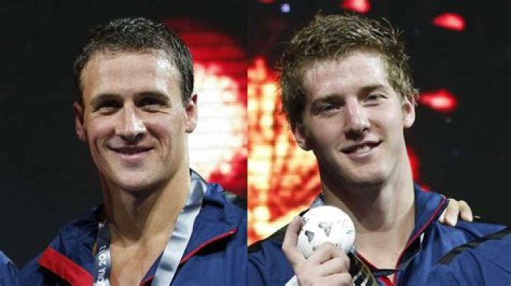 US swimmer pays 11k to charity after 'lying' about being robbed in Rio