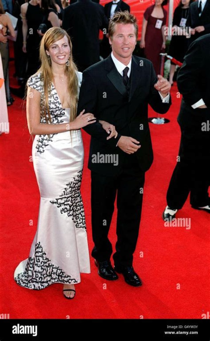 Val Kilmer with his wife, British actress Joanna Whalley, arriving at
