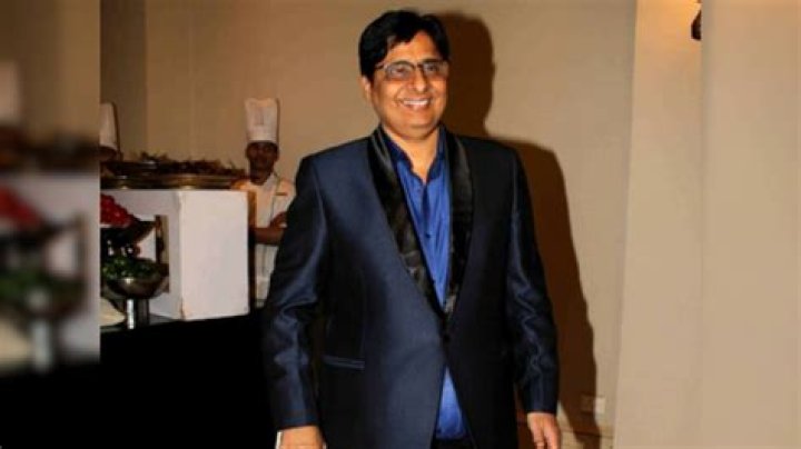 Vashu Bhagnani directed by Delhi High Court to file alleged agreements