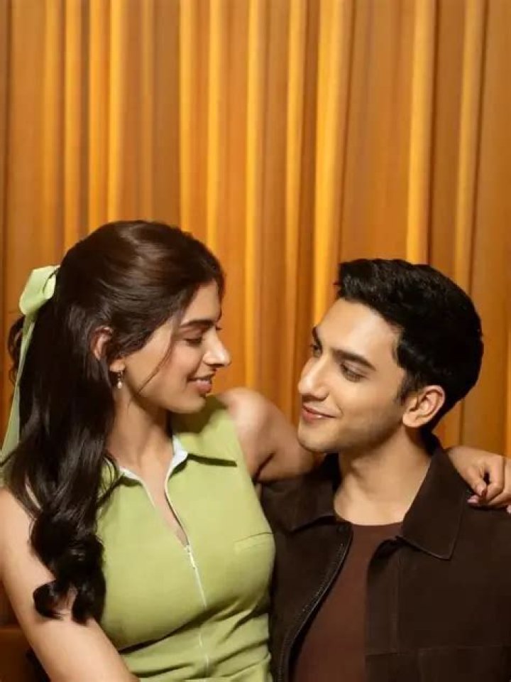 Vedang Raina Vedang Raina, Ananya Panday and Navya Naveli Nanda enjoy