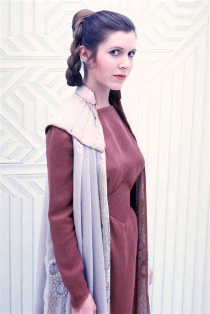 Vega Thompson as Princess Leia 9GAG
