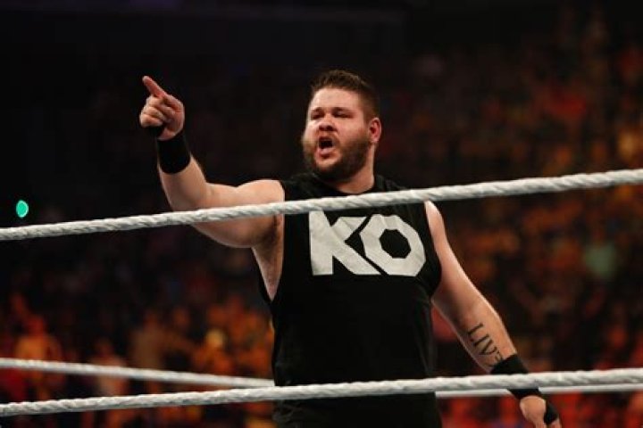Video kevin owens' son reacts to his dad wwe universal