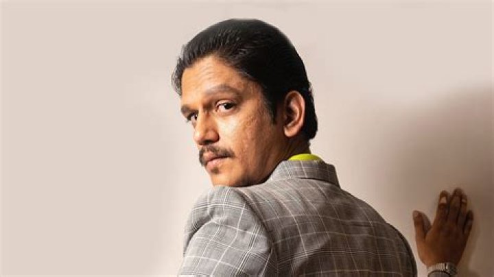 Vijay Varma (Actor) Height, Weight, Age, Girlfriend, Family, Biography